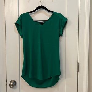 Express Kelly green hi-lo work top